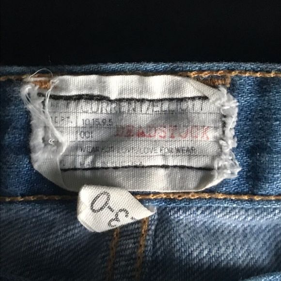 Current Elliott The Boyfriend cropped jeans - Picture 3 of 4